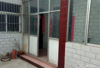 塔北路上实验小学北侧二楼三室一厅 简单家具 月租380元 - 焦作28生活网 jiaozuo.28life.net
