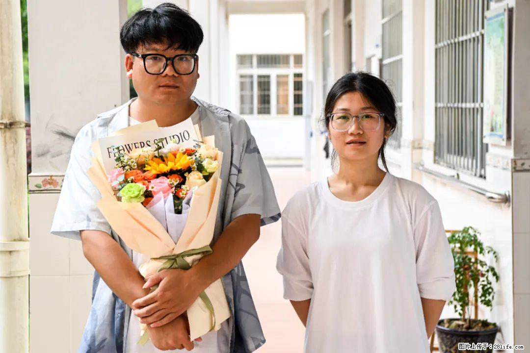 全网追的“扁担女孩”，找了一份暑假工，时薪12元 - 焦作生活资讯 - 焦作28生活网 jiaozuo.28life.net